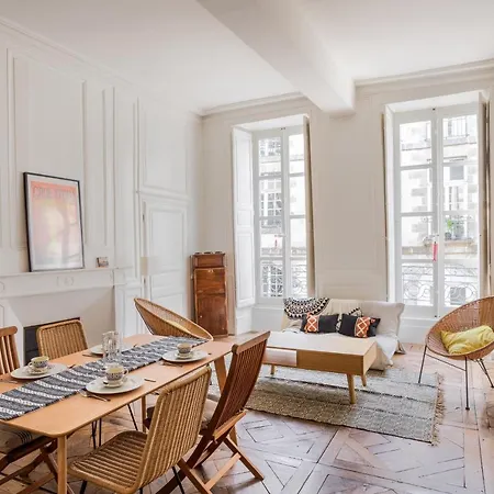 Apartment L'alcove - Volume Et Elegance En Coeur De Rennes